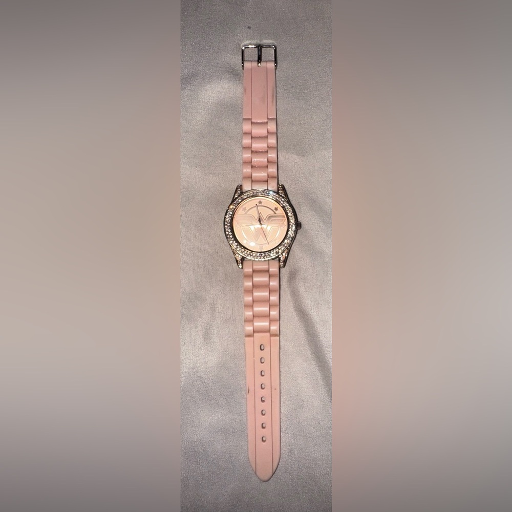 Wonder Woman Accutime Watch Women 41mm Rose Gold Tone Logo DC Comic